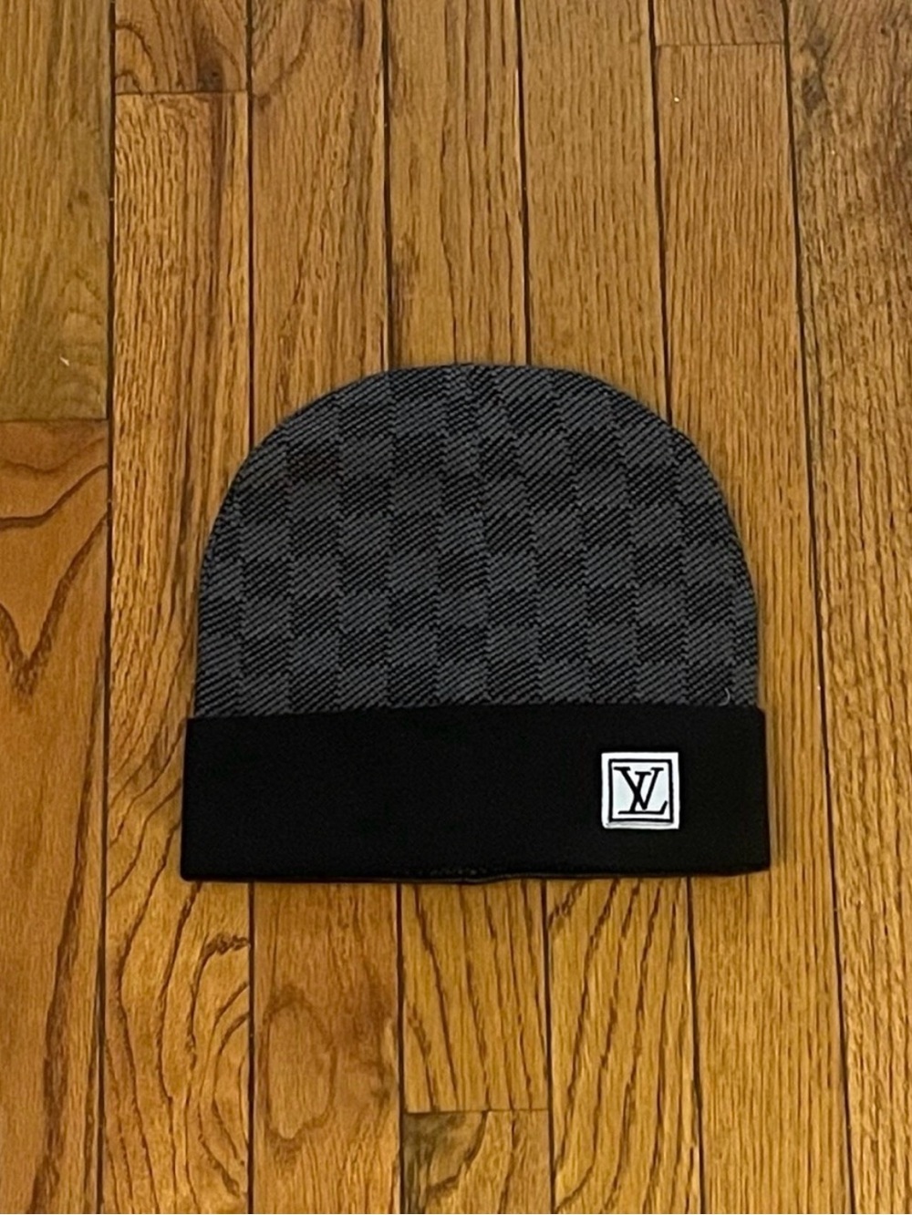 Nike Black & Gray Patterned Cuff Beanie